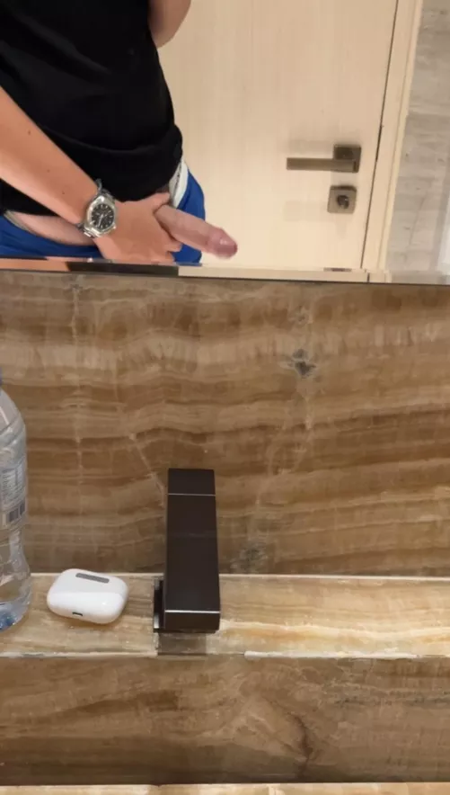 18 uk horny add me @jcarder2023