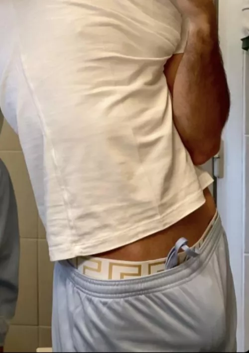 19 italian/German. Hot bros add Matteocavatell