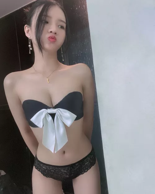 a like take off a piece of clothing, I'll see if I can get naked