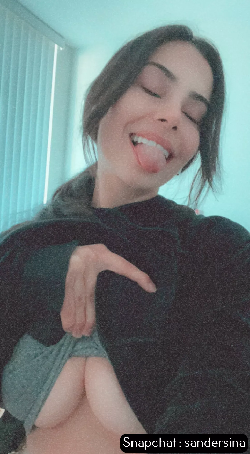 Can I suck your dick while ur gaming n have a microphone on with your friends on the other line asking why ur groaning as I look up to u innocently sucking u off n making u feel good? Is that a yes or no? 😋