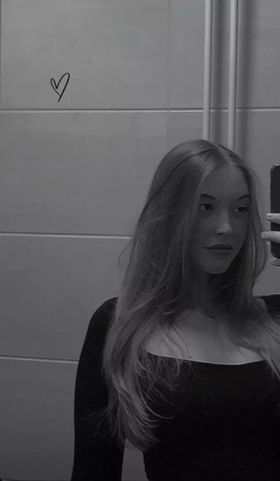 Do I look good in b&w?