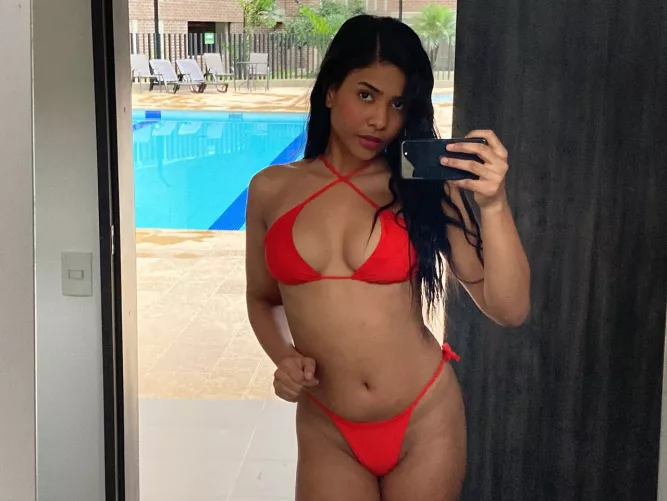 How's the bathroom mirror make my body looks?