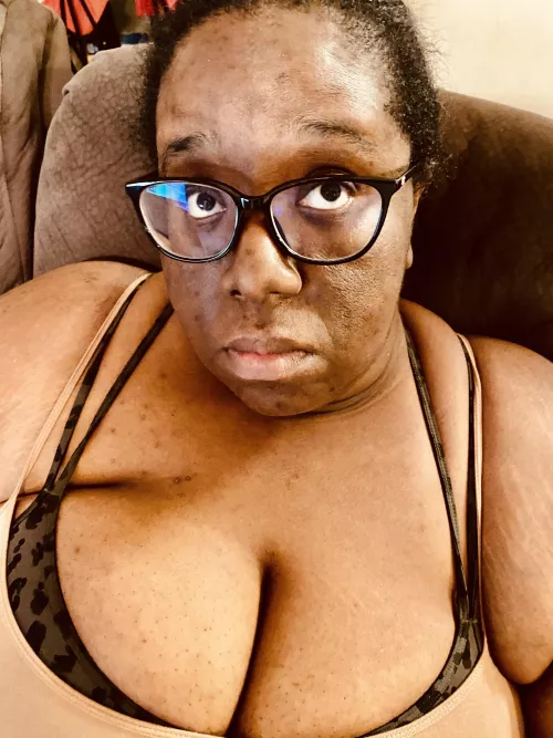 Hump day selfie 😘