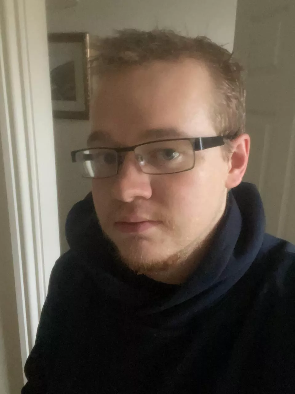 I don’t take selfies often but I kinda liked this one ☺️