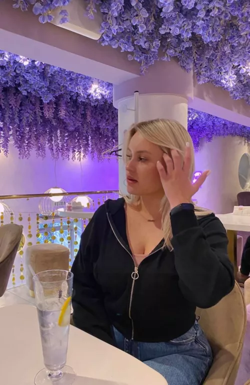 I hope youd consider my body fuckable