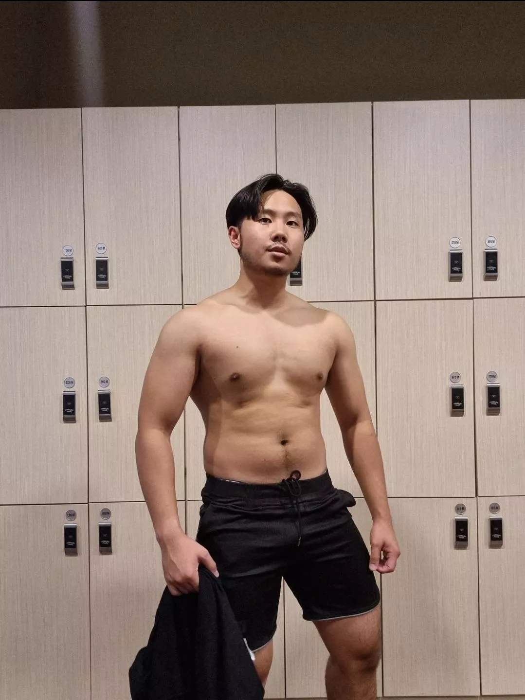 I'm getting thiccer day by day 😉