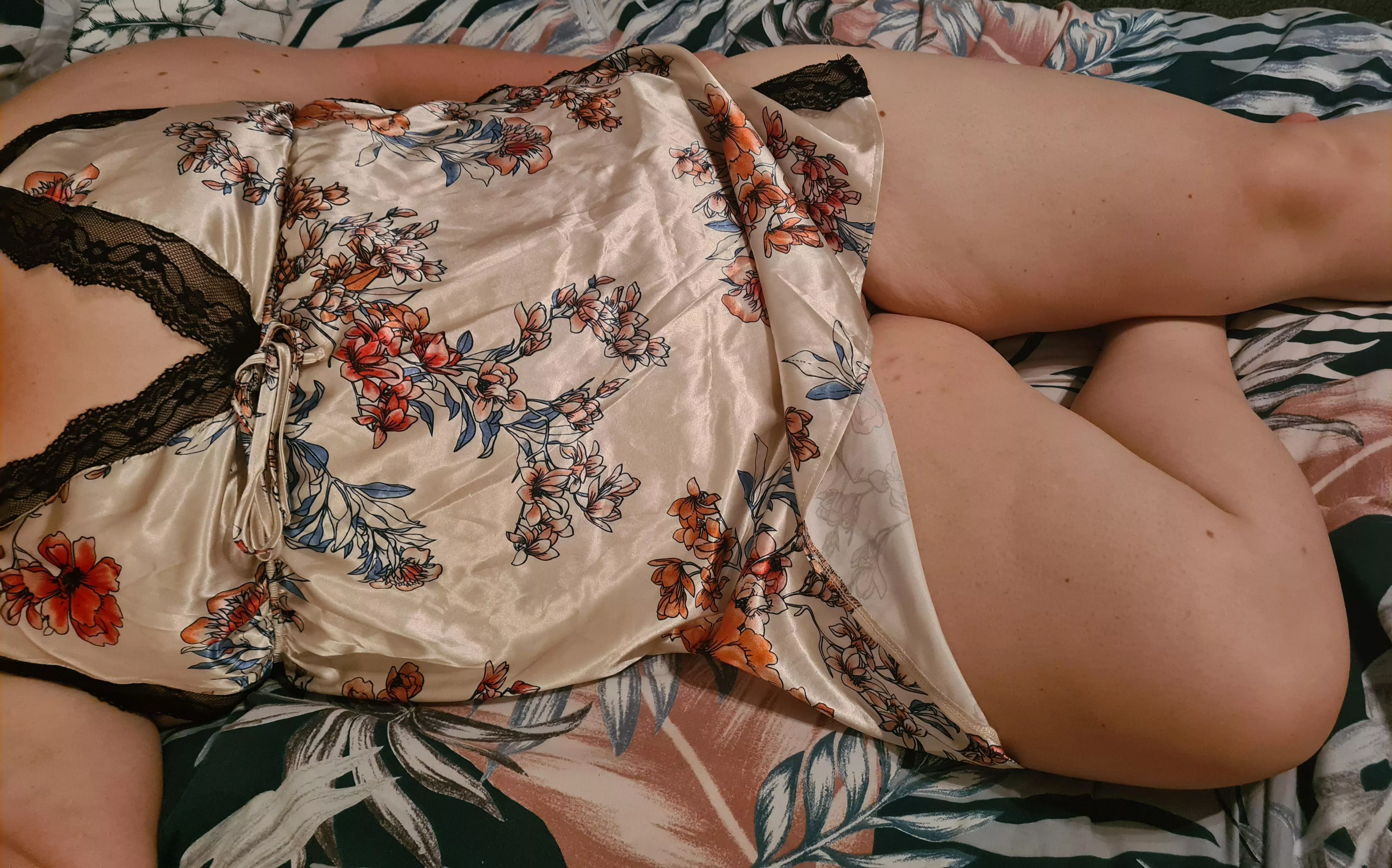 I'm obsessed with finding another woman for my husband