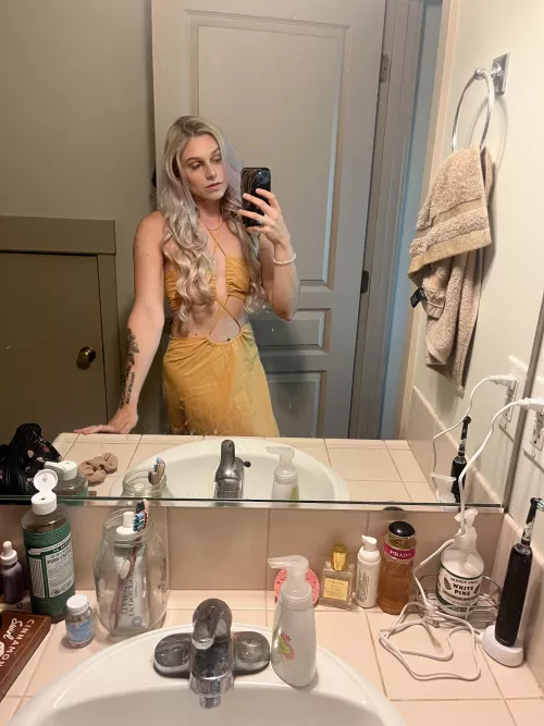 Love my tight little dress, so ready for summer