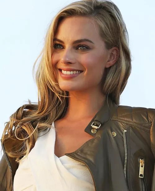 Margot Robbie