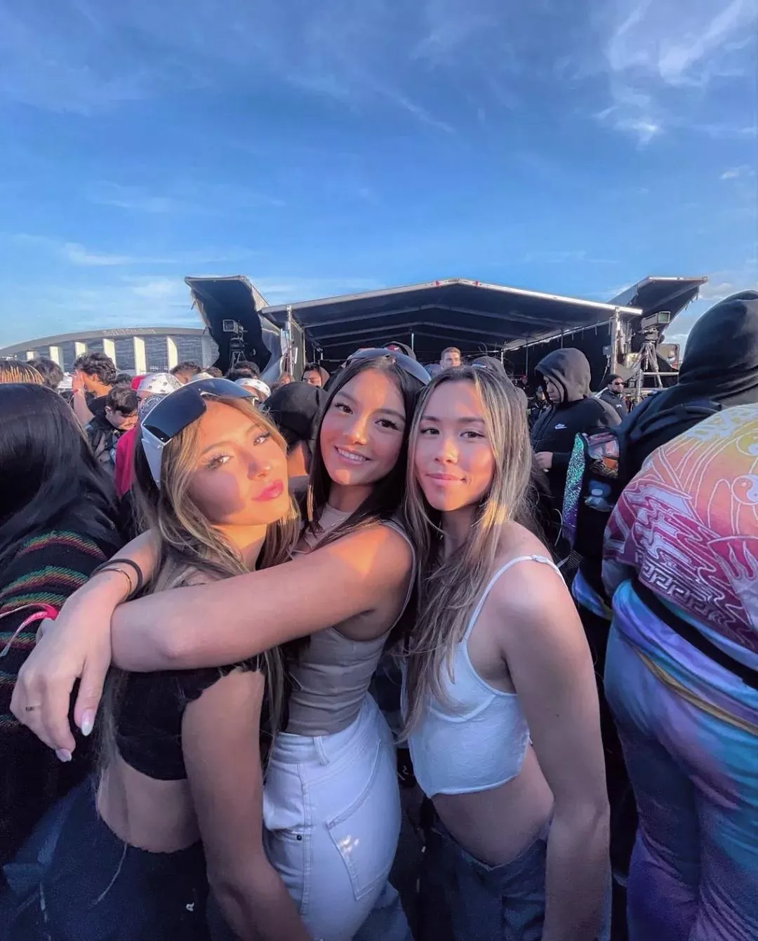 Music Festival Girls