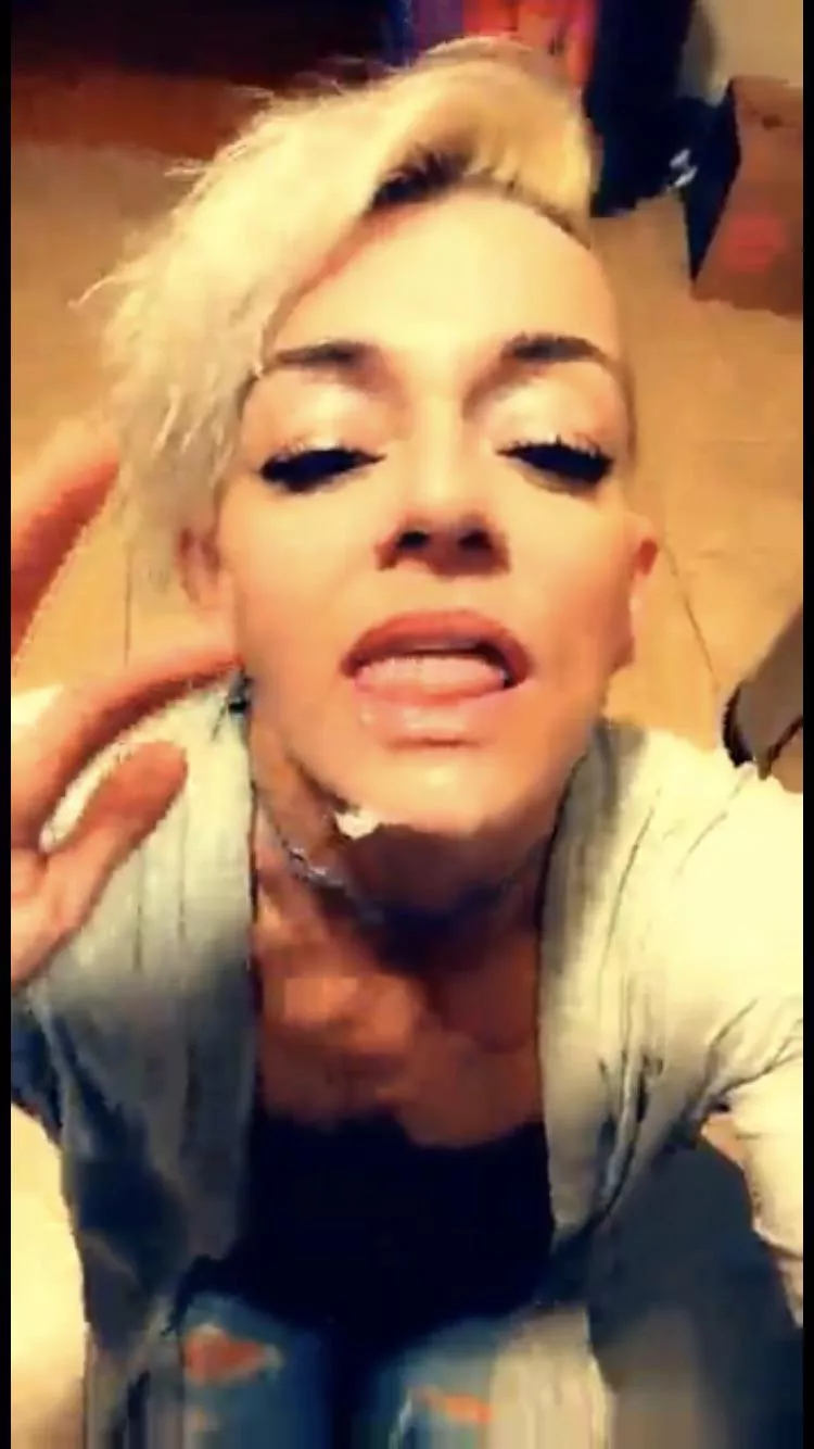 [oc] your spit dripping off my chin