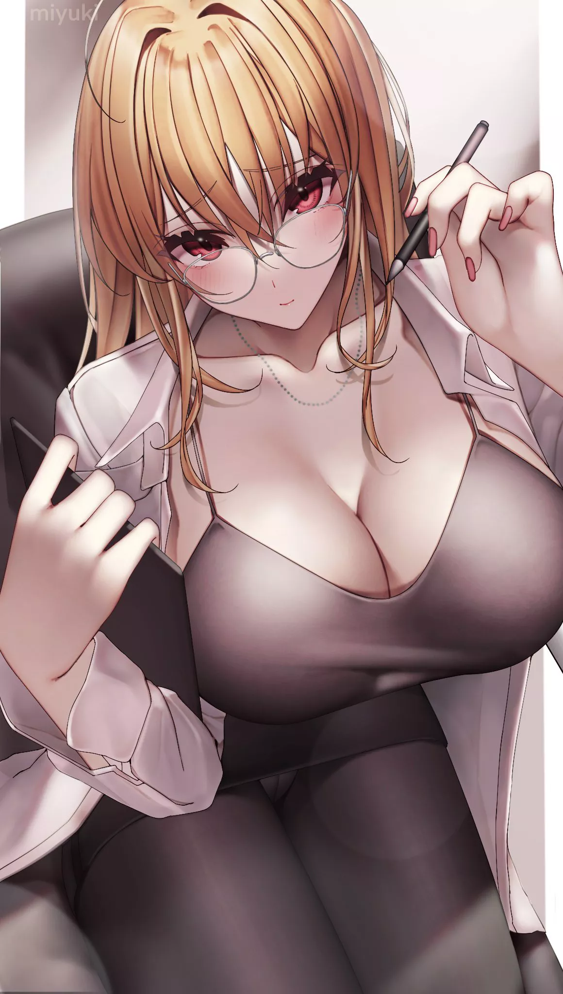 Office Lady Implacable