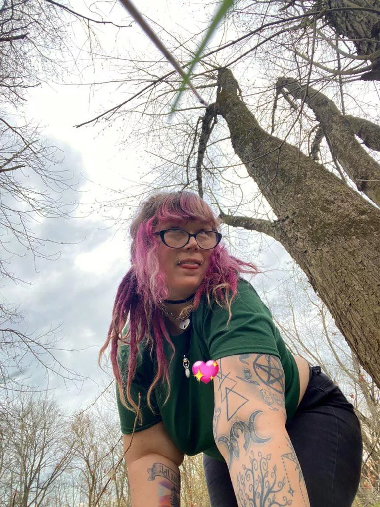 Pigtails for your pulling pleasure