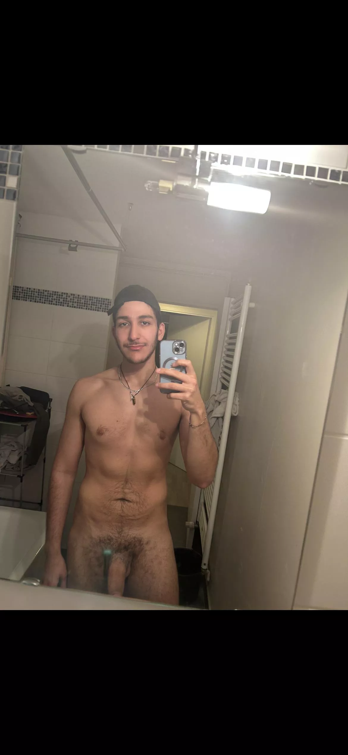 Play video games together ?