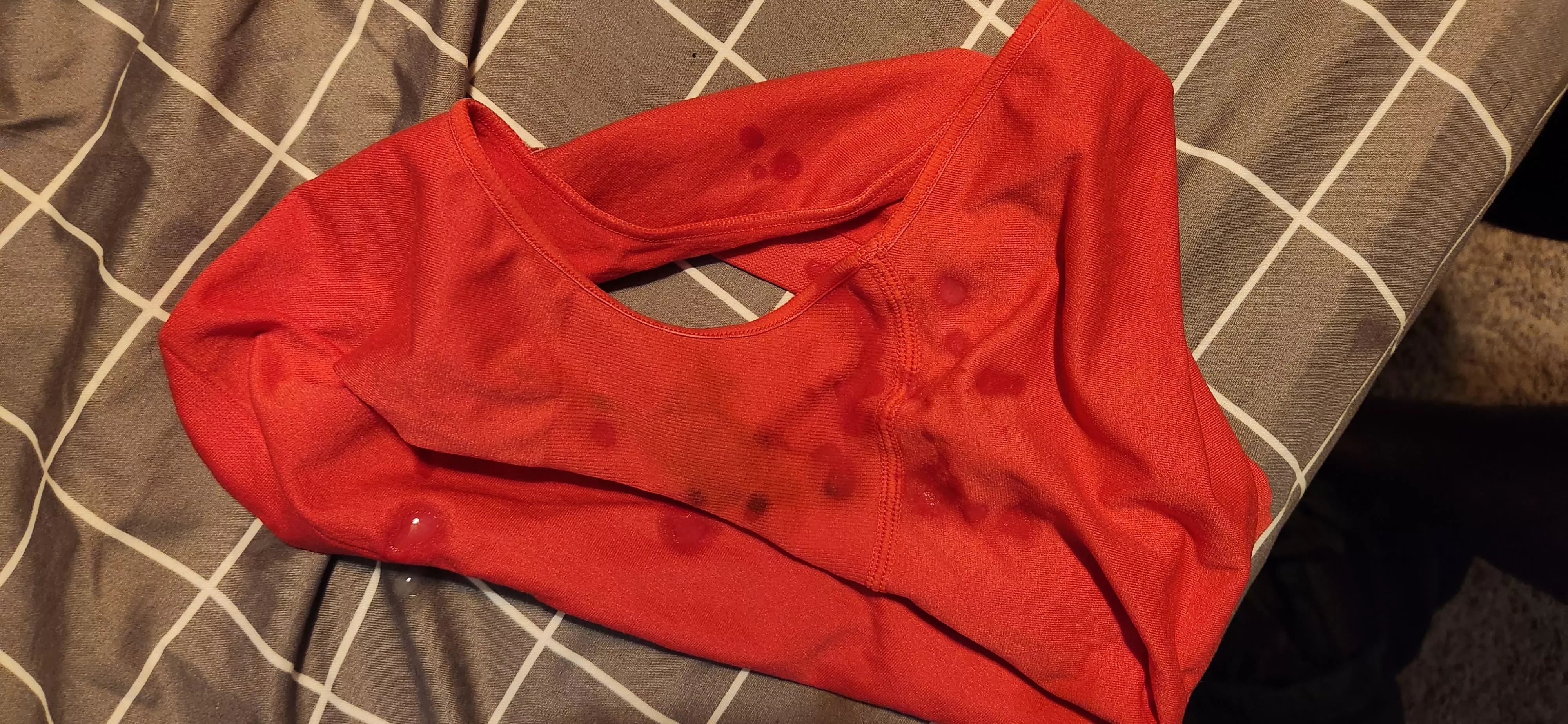 [Proof] cum on her panties