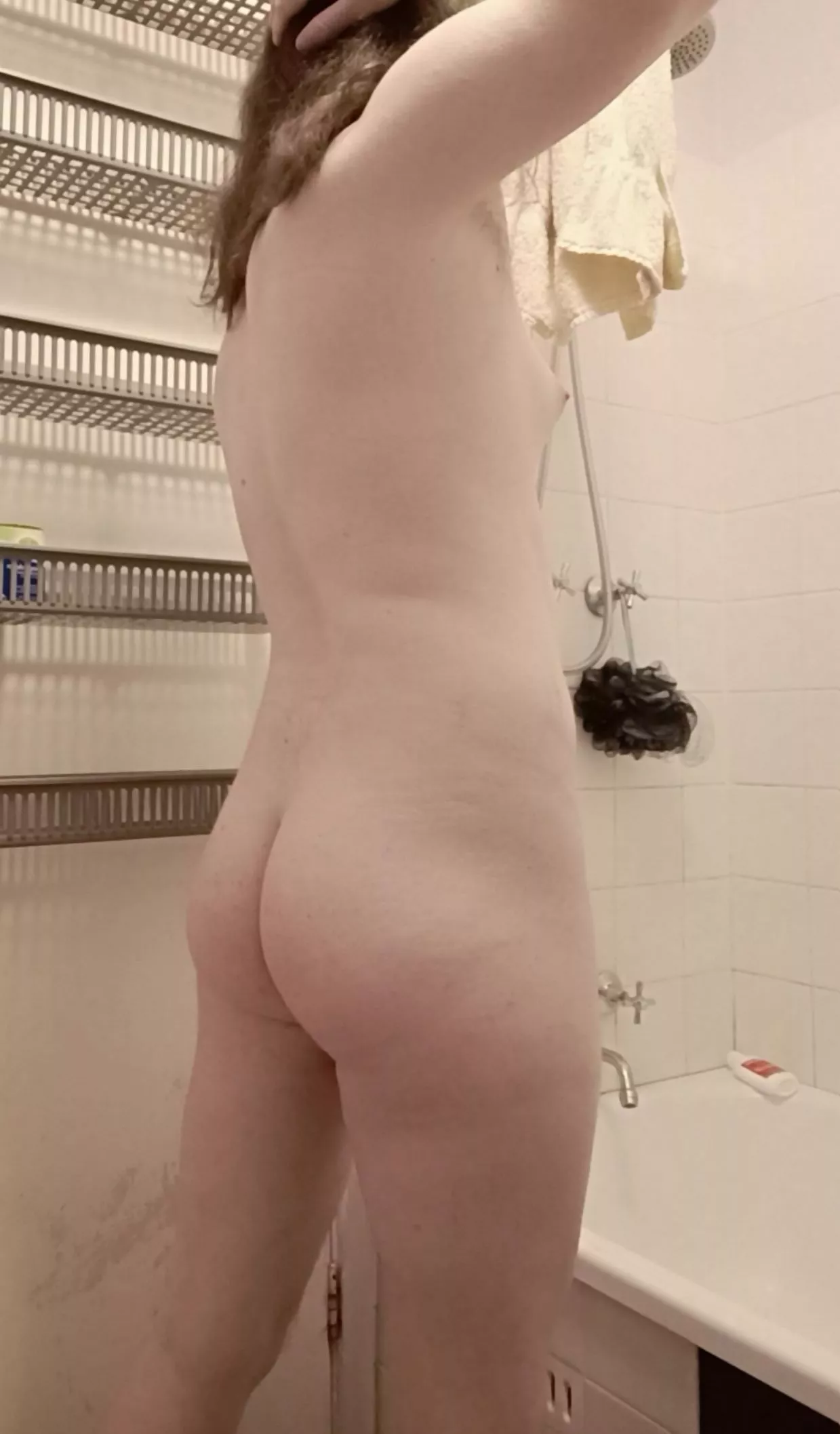 Similar to another post I did, hope you like it. (F41, 72kg, 5'6)