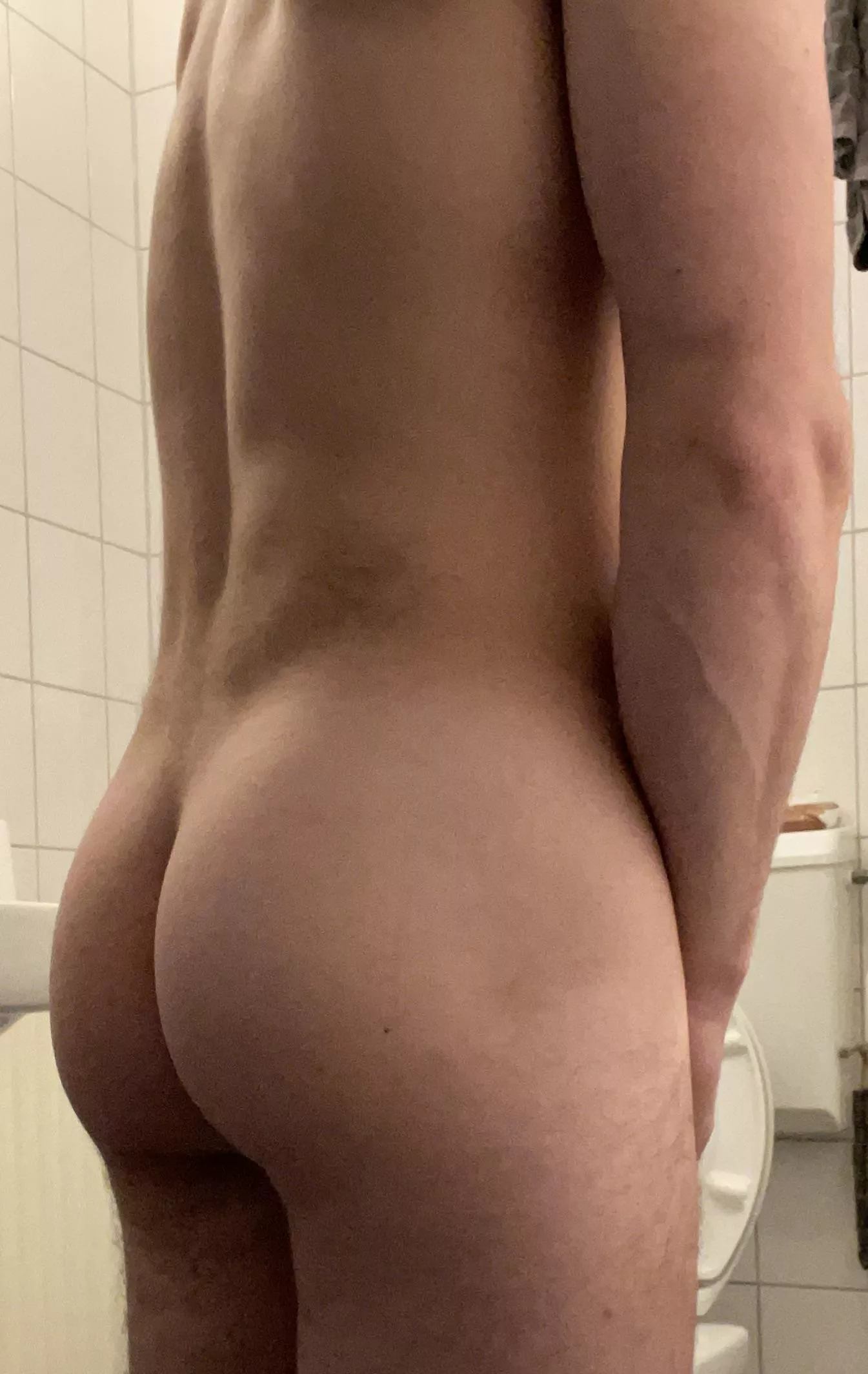 Slap me and i suck your dick