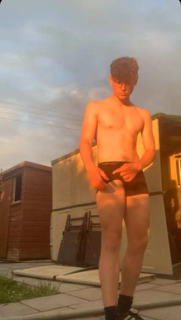 Want to roam around in public with my boxer brief!