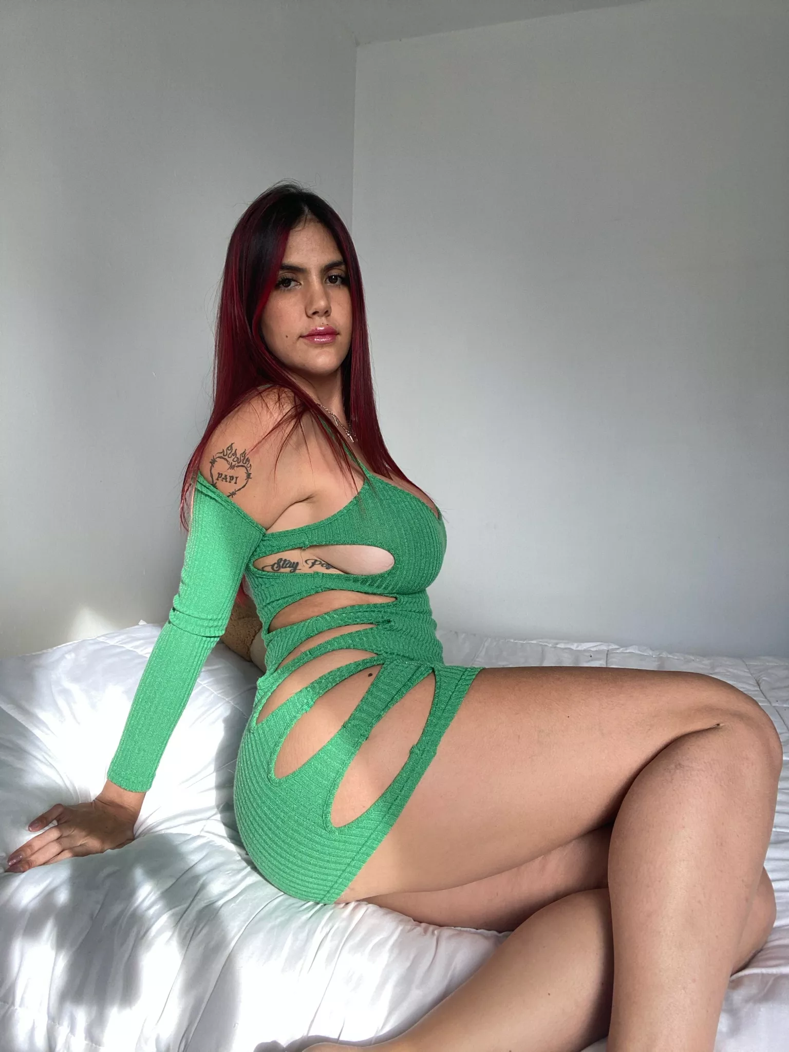 Would you fuck mommy like this? 🙈😈