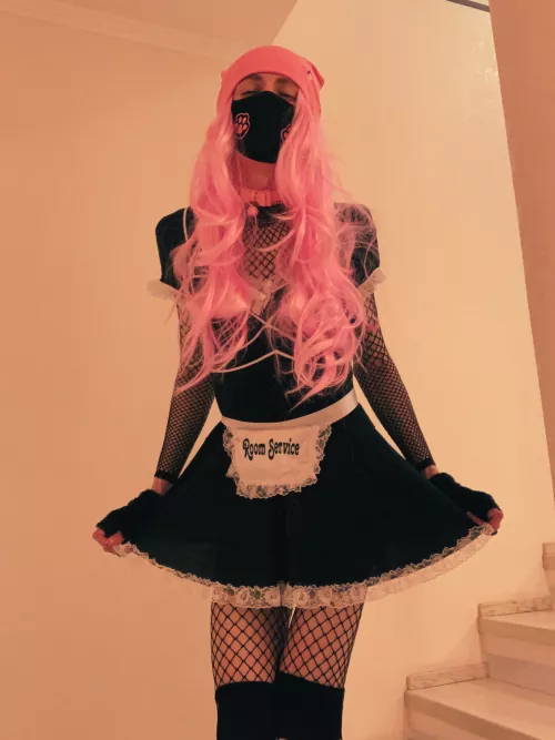 Would you toss me around or pin me down?