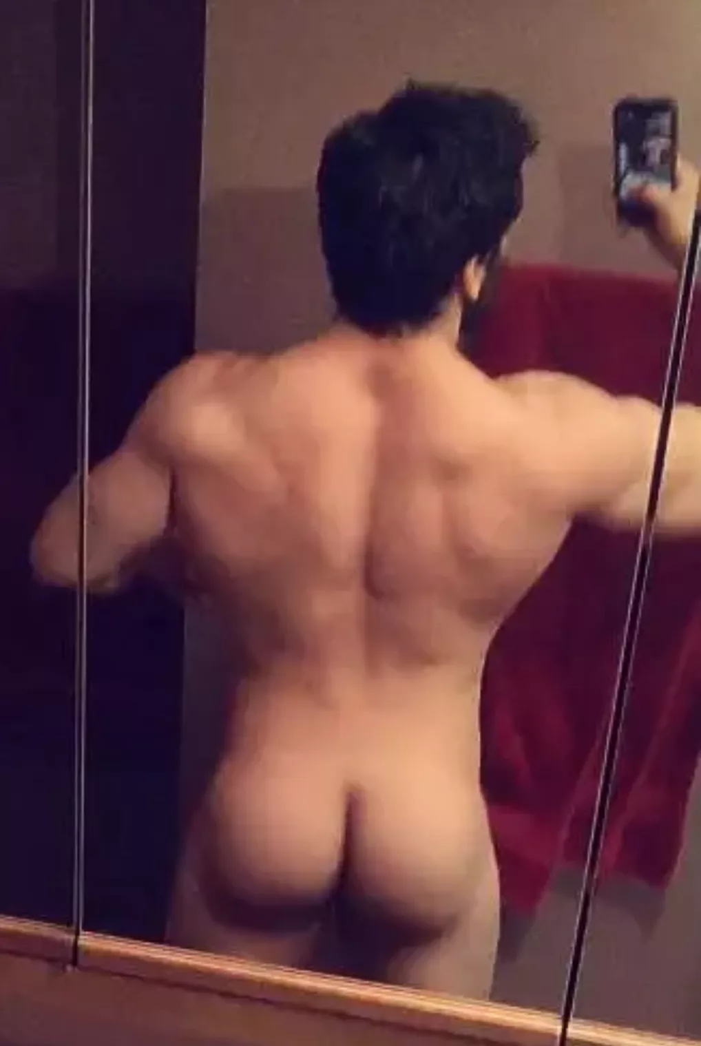 [28] any big dick bros around to show me what big really feels like