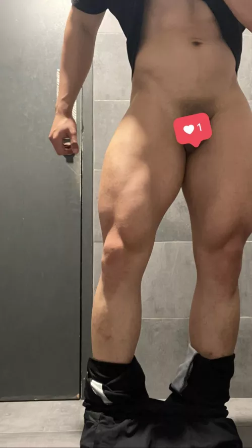 After a squat session 🥵