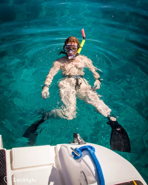 Alone in the ocean with just her snorkel and her chastity belt (Dee Luvbight, Key West, 2009)