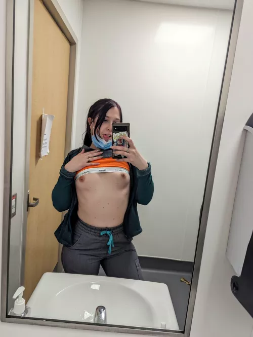 Bathroom quicky anyone?