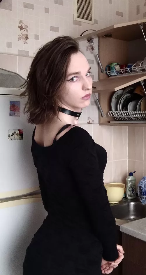 borrowed a dress from my sister