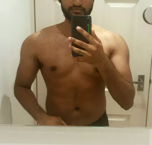 Bulk going well but the abs are starting to go 😪