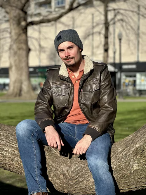 Can I pull off the leather jacket?