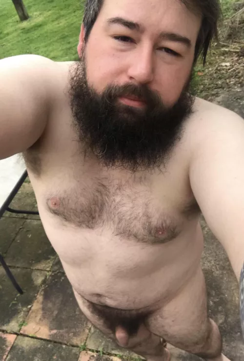 Chilling in the garden 😊