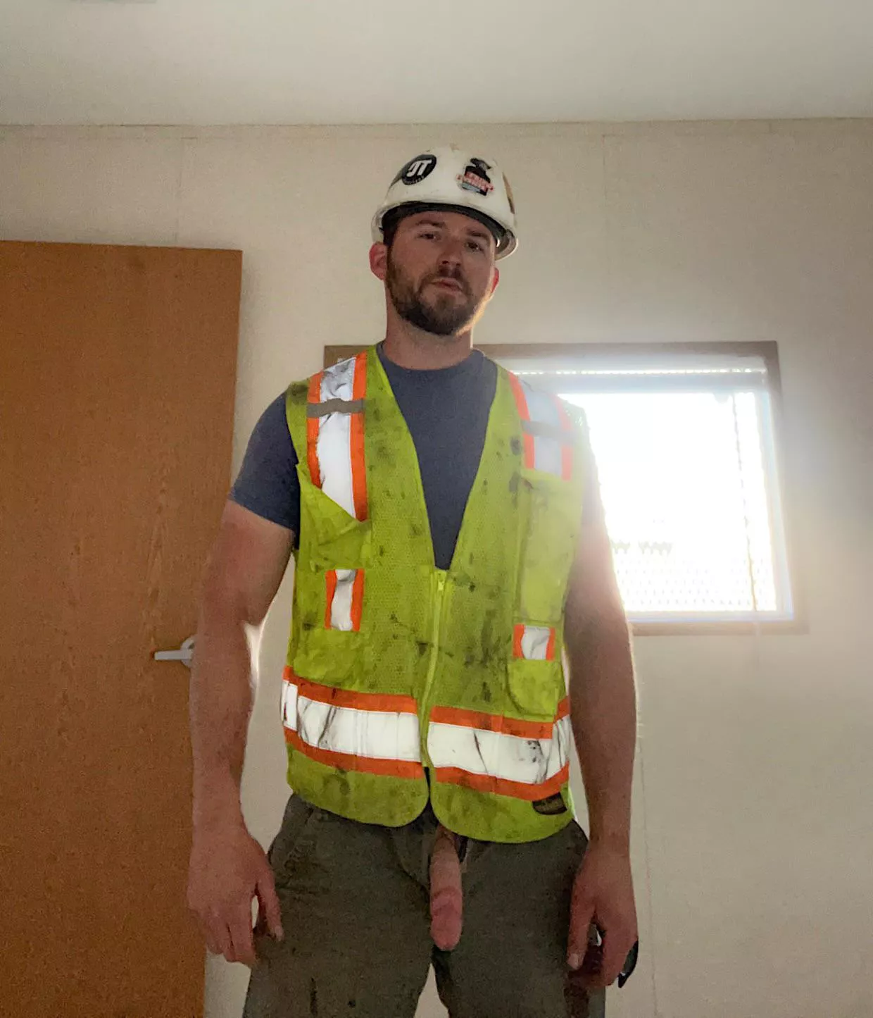 Come suck my cock while I break down this job site