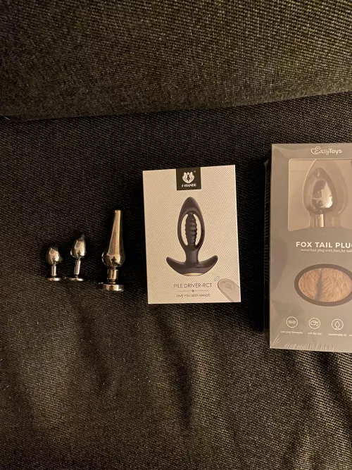 Curious about witch one you ladies would like [m]e to have sliding in you