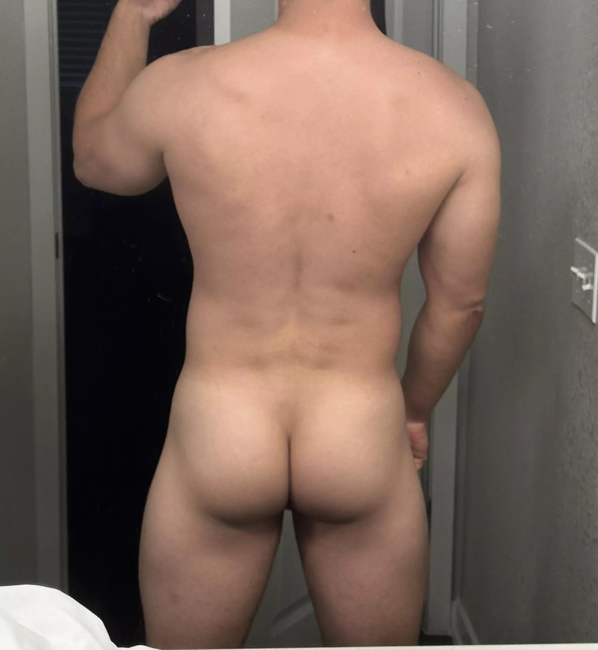 Do I have a nice ass for a straight guy?