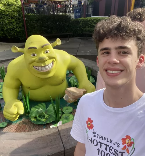 Does this count as NSFW? 21