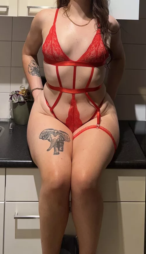 Don’t do the dishes, do me instead