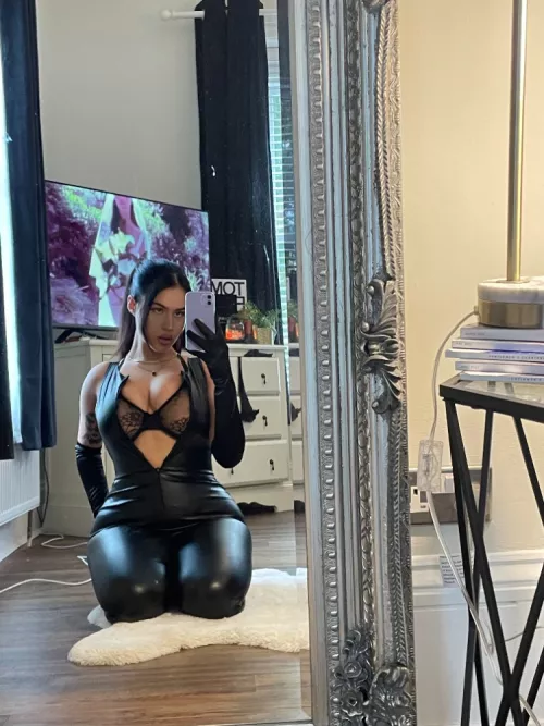 going for a catwoman look