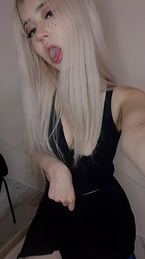 I am clear and wet for you