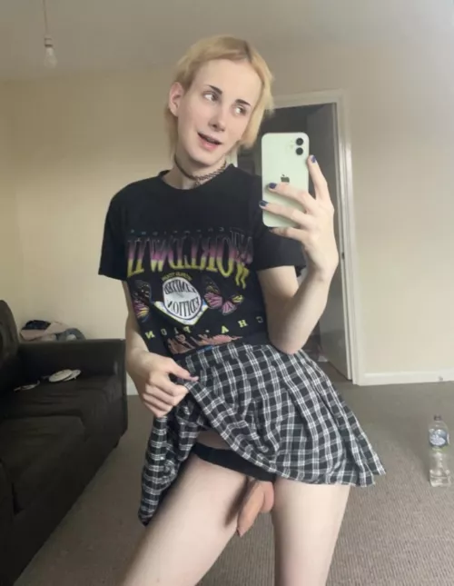 I need my dick sucked 🥺❤️