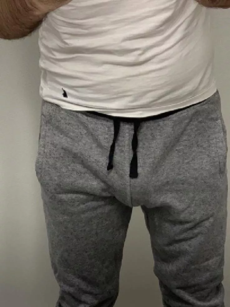 I need to be emptied every morning, or else I look like this