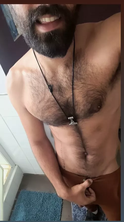 I'm sure you can spot the tatoos 😏