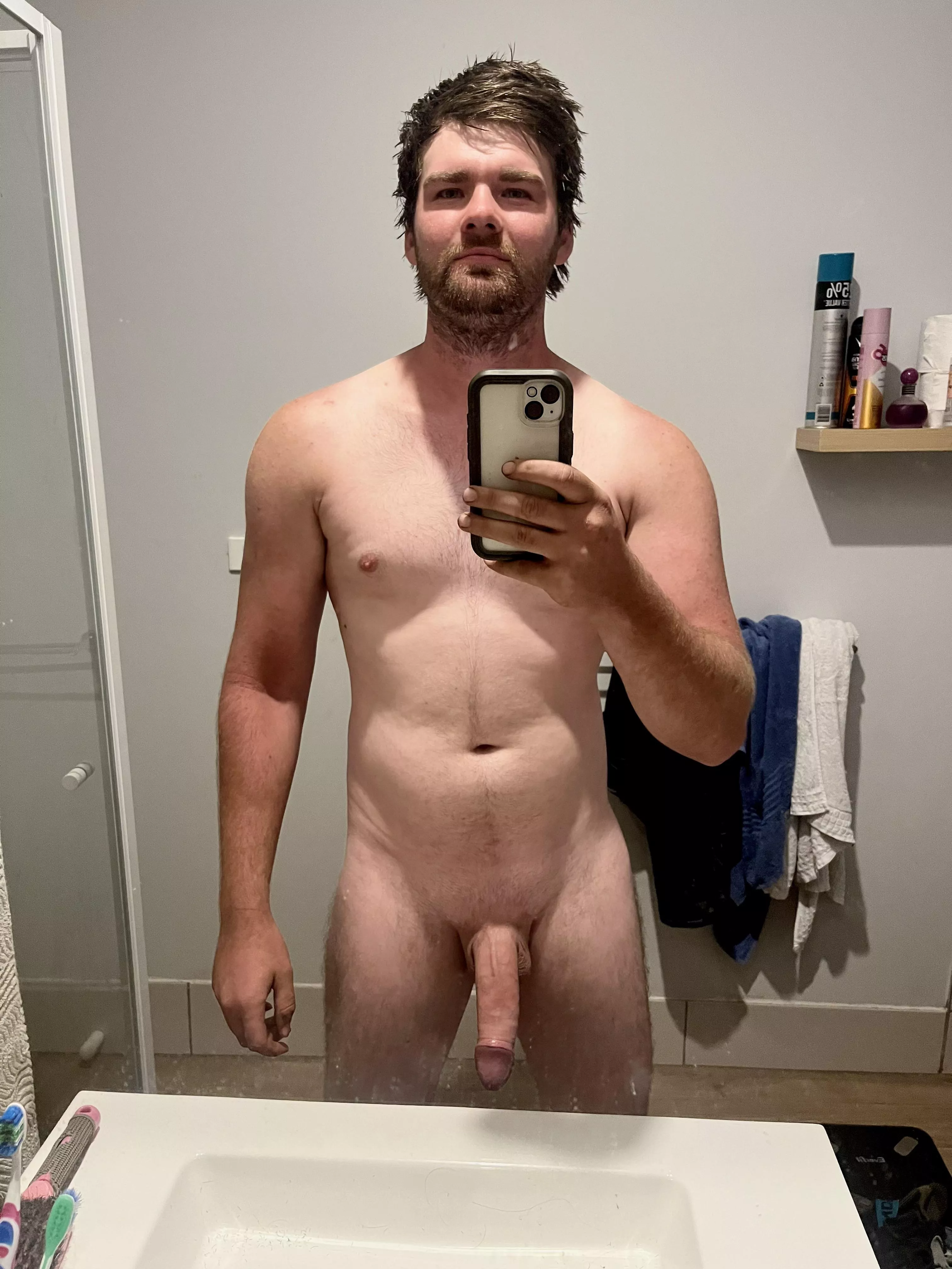 (M)28 time to unwind after a long day at work