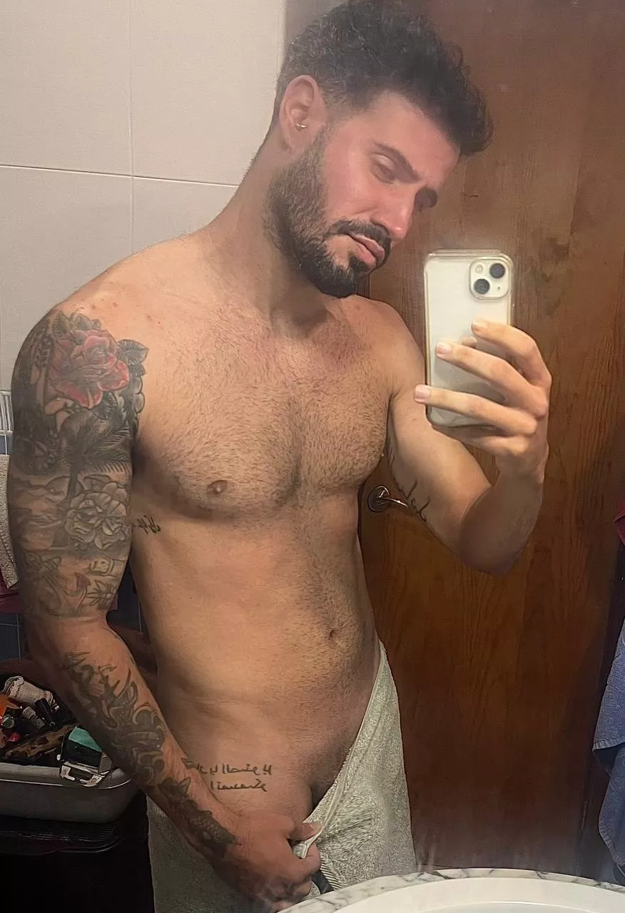 Meet me at the bathroom for some inked fun