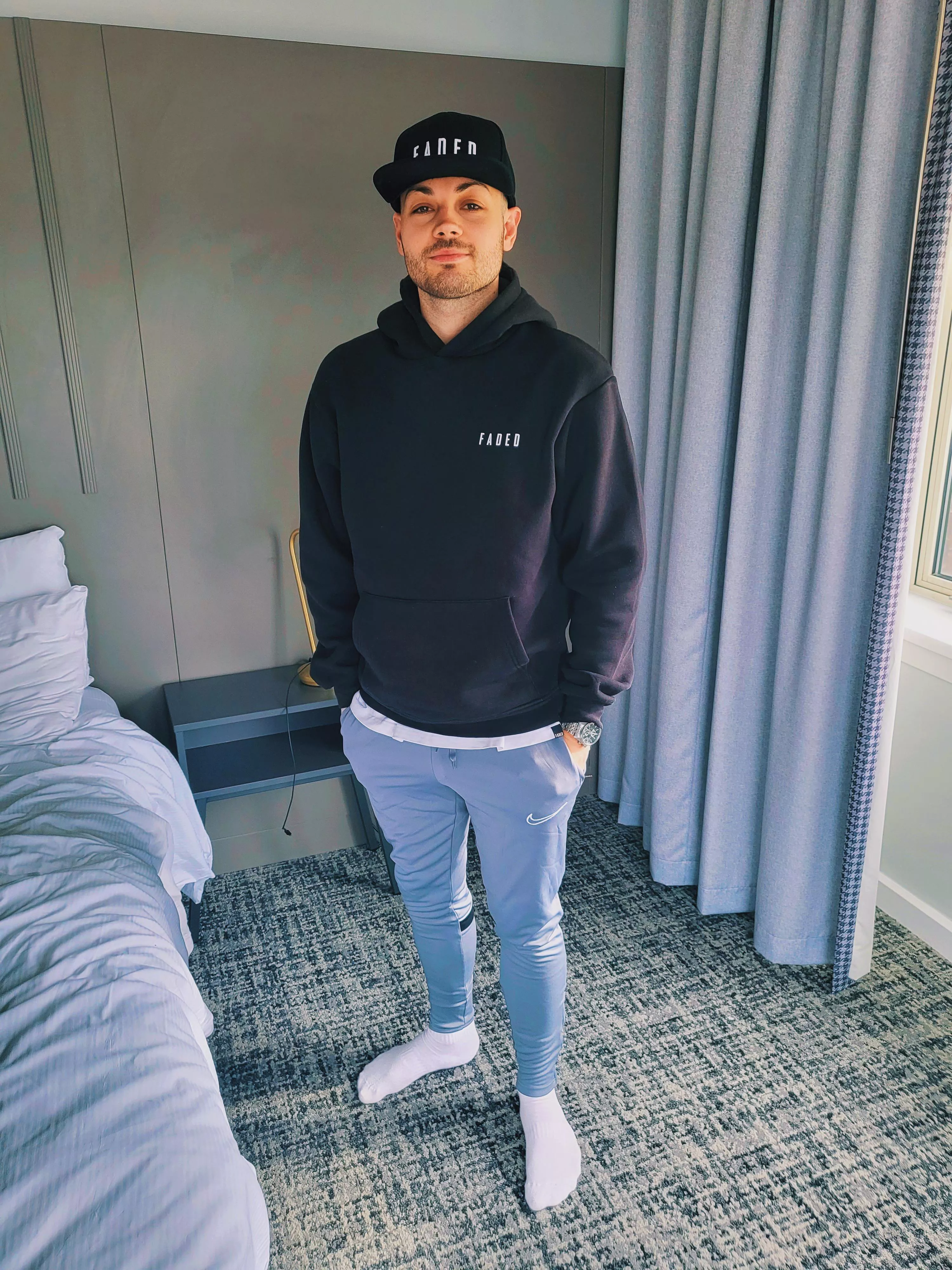 Morning fellas 😜😘