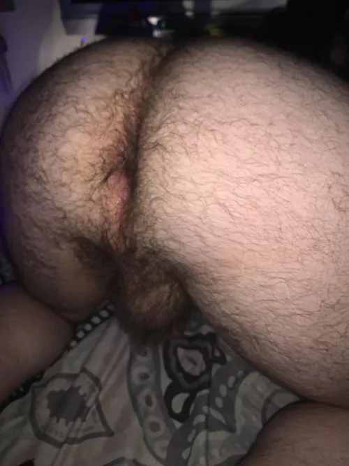 My younger buddies hole he gets me to eat for hours 😈👅