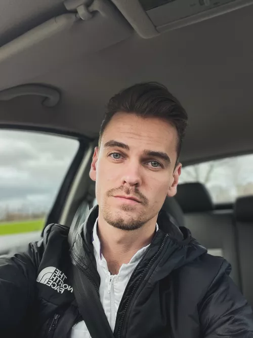 Normally not really into showing face but f*vk it