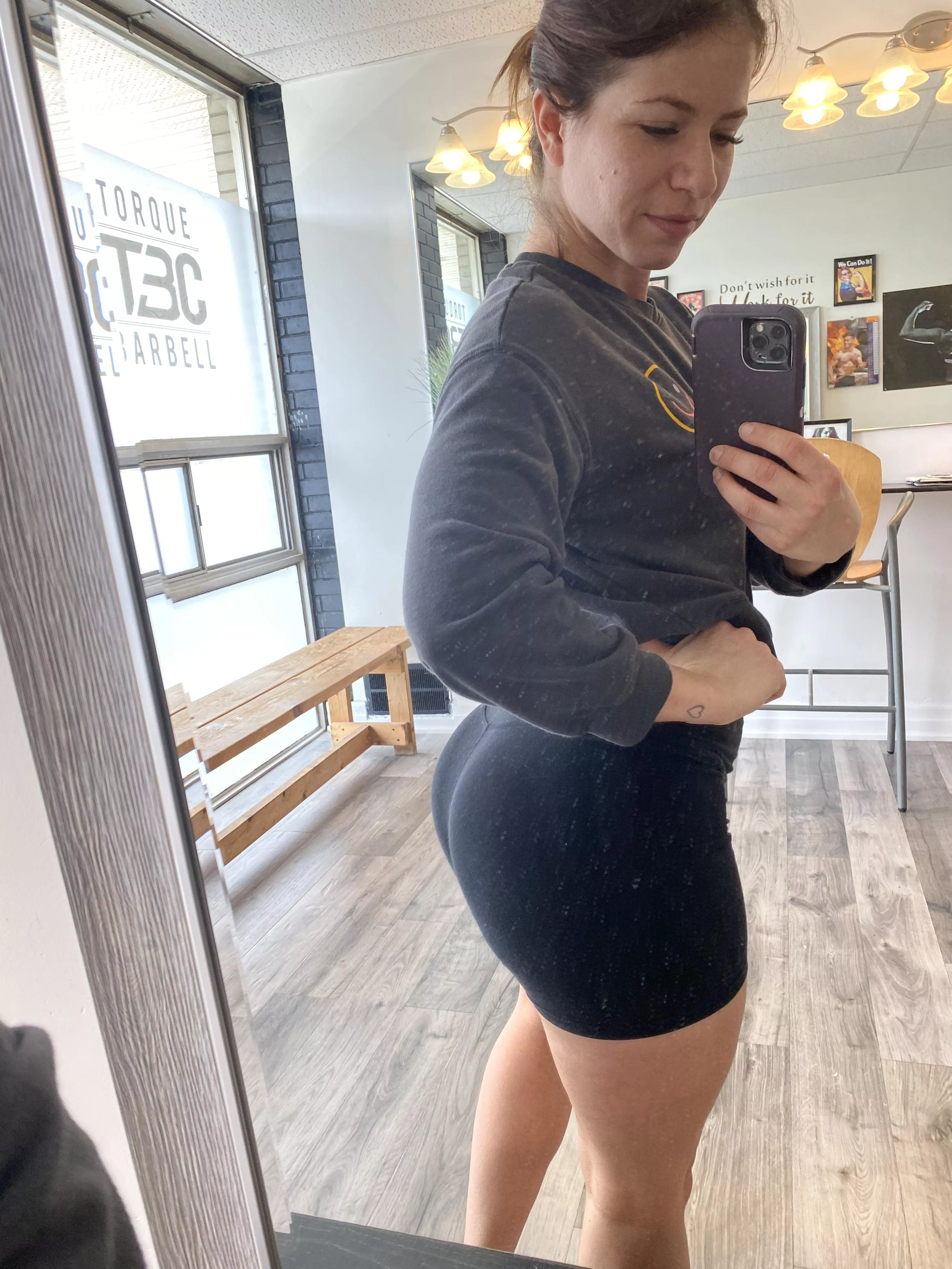 Praise my booty pump