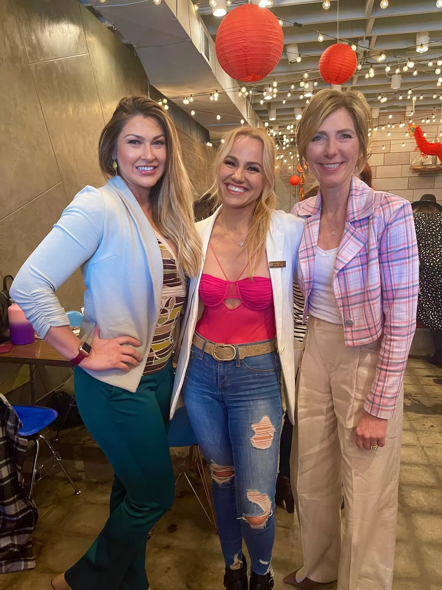 Rank these milfs - what would you do to your top pic?