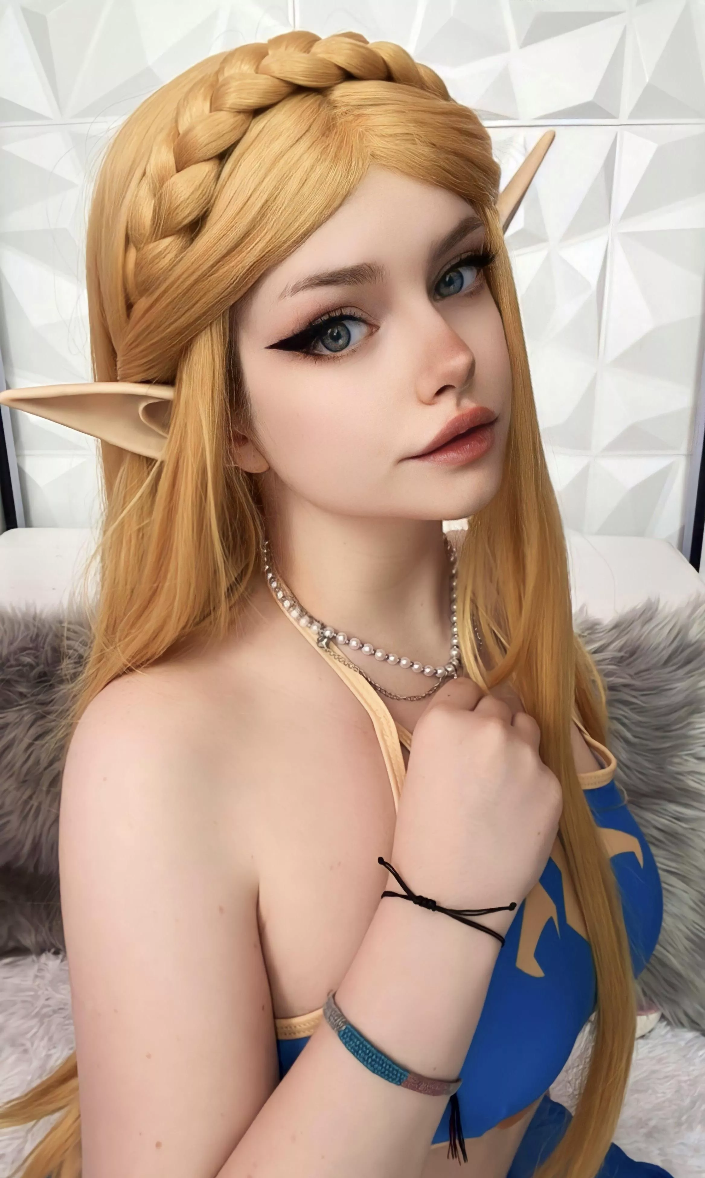 [self] swimsuit zelda by Sophie Snomster